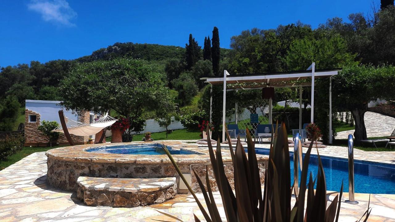 Villa Claire Corfu Achílleion Exteriör bild