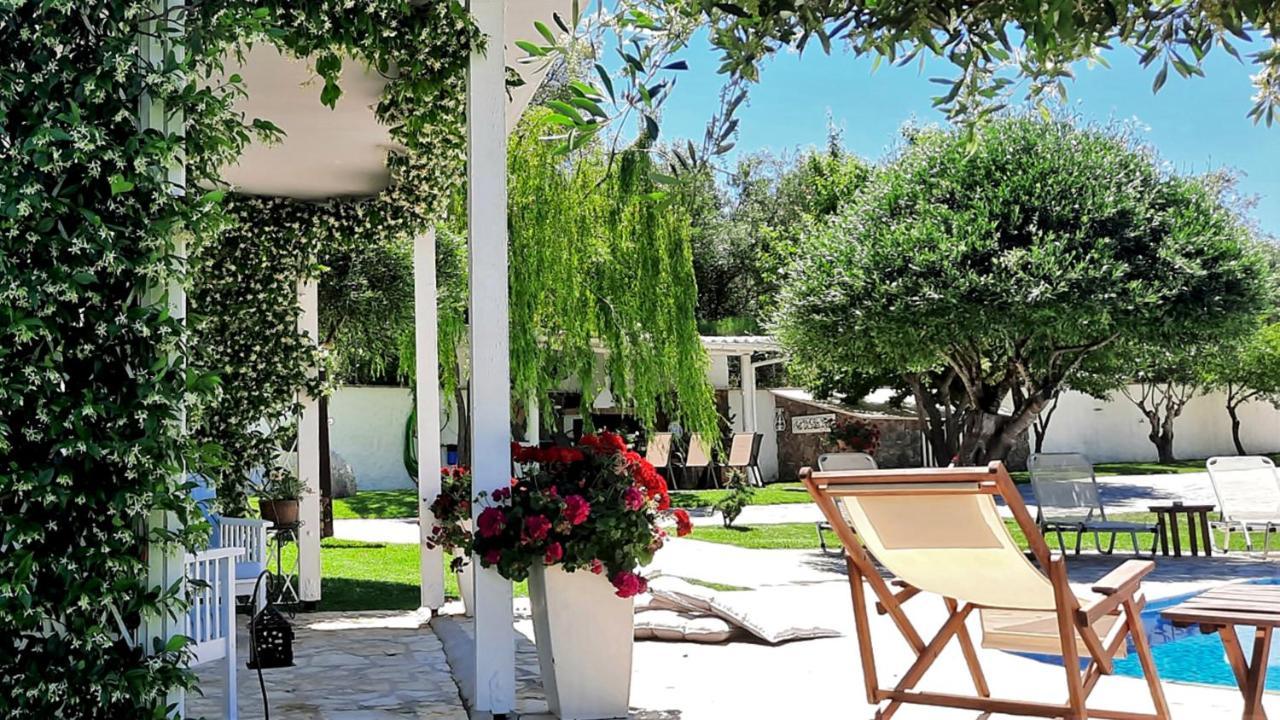 Villa Claire Corfu Achílleion Exteriör bild