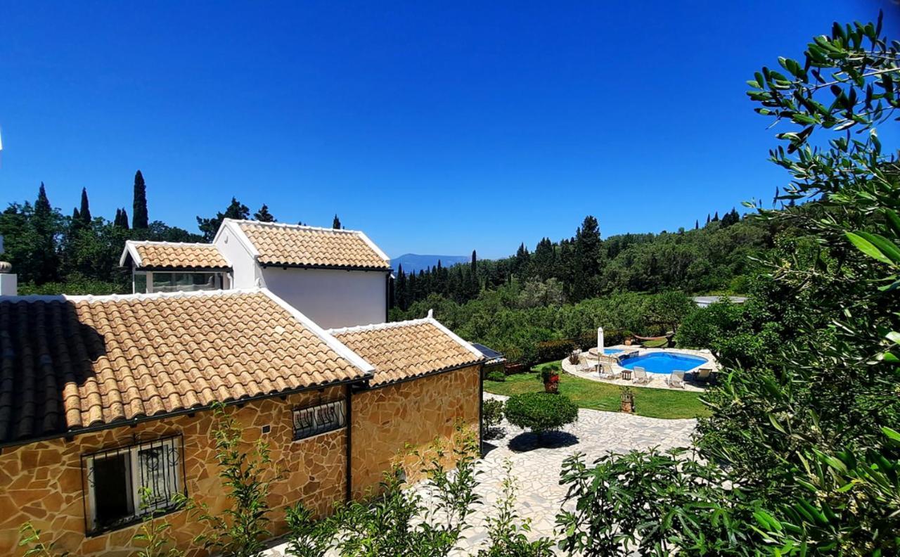 Villa Claire Corfu Achílleion Exteriör bild