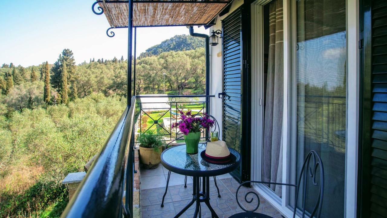 Villa Claire Corfu Achílleion Exteriör bild